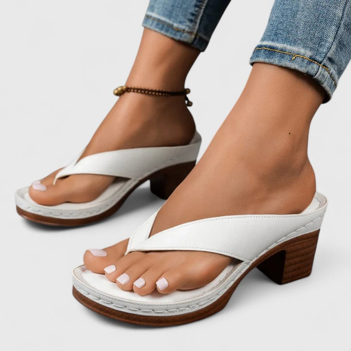 Maison Svala™ | Astrid