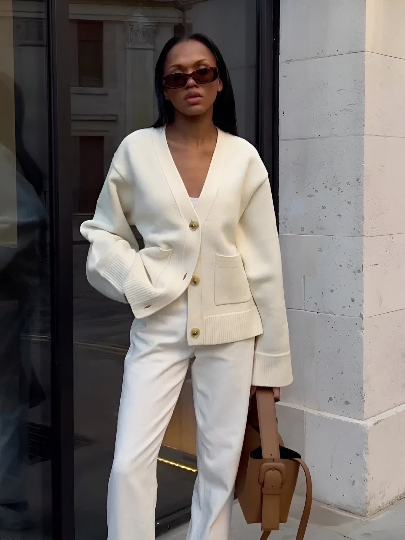 Maison Svala™ | V-hals Väst med Knappar